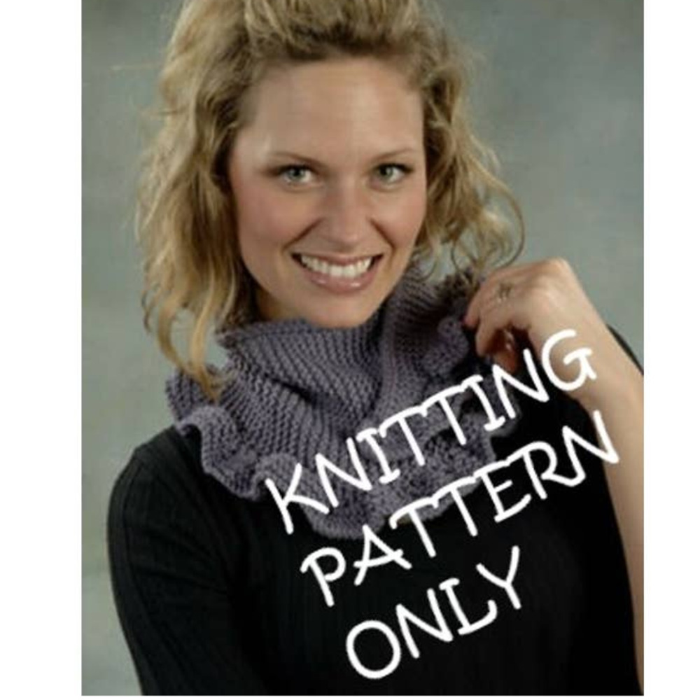 NWT Michelle Porter Plymouth Yarn 1939 Ruffled Scarf Shawl Knitting Pattern